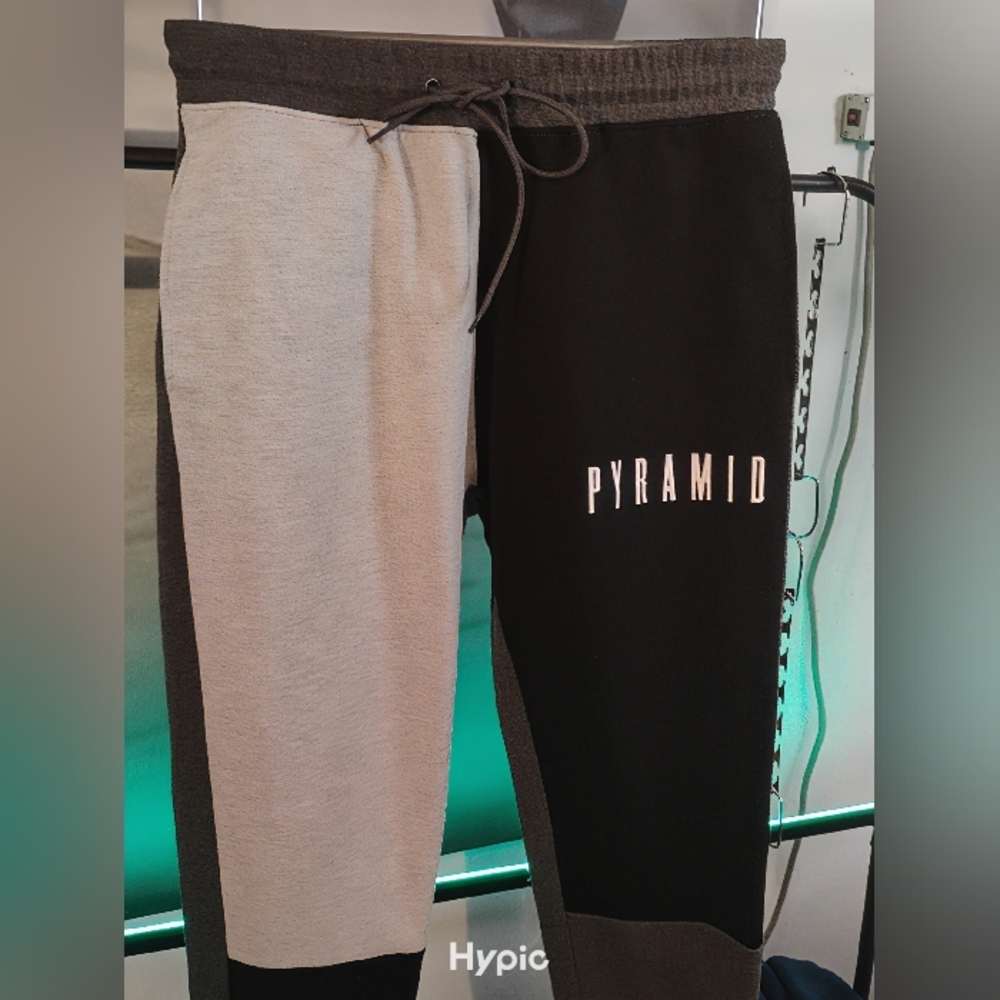 Black Pyramid Men’s L Colorblock Sweatpants Black/Gray